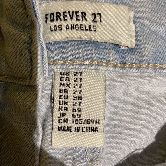 Forever 21 Jean Shorts Size 27 - Picture 3 of 3